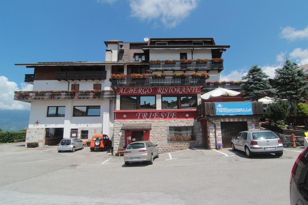 阿尔贝格里雅斯特酒店 Tambre dʼAlpago 外观 照片