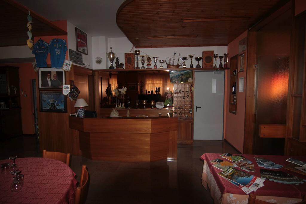 阿尔贝格里雅斯特酒店 Tambre dʼAlpago 外观 照片