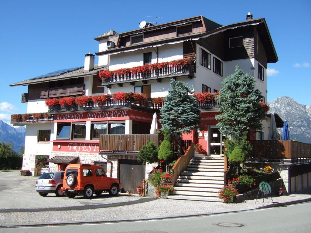 阿尔贝格里雅斯特酒店 Tambre dʼAlpago 外观 照片